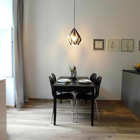 Max, Ruhige Sonnige Wohnung In Praternahe Вена Экстерьер фото