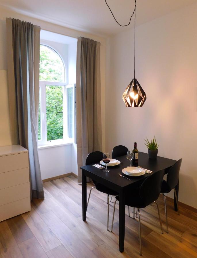 Max, Ruhige Sonnige Wohnung In Praternahe Вена Экстерьер фото